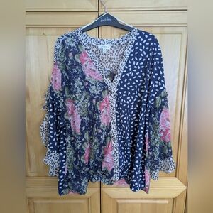 Umgee Blouse Size 1X